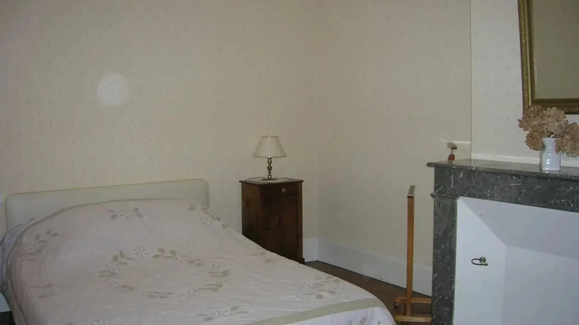 Дом отдыха Maison Spacieuse A Vic-Fezensac Avec Jardin